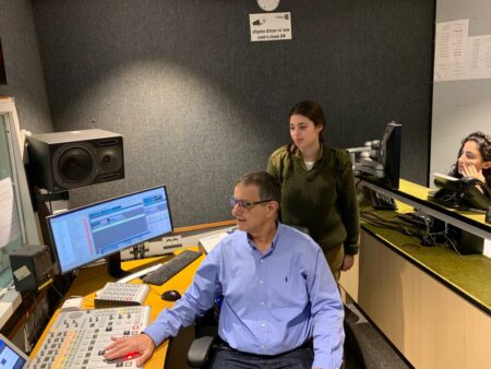 Dalet Galaxy five powers Galei Tsahal radio